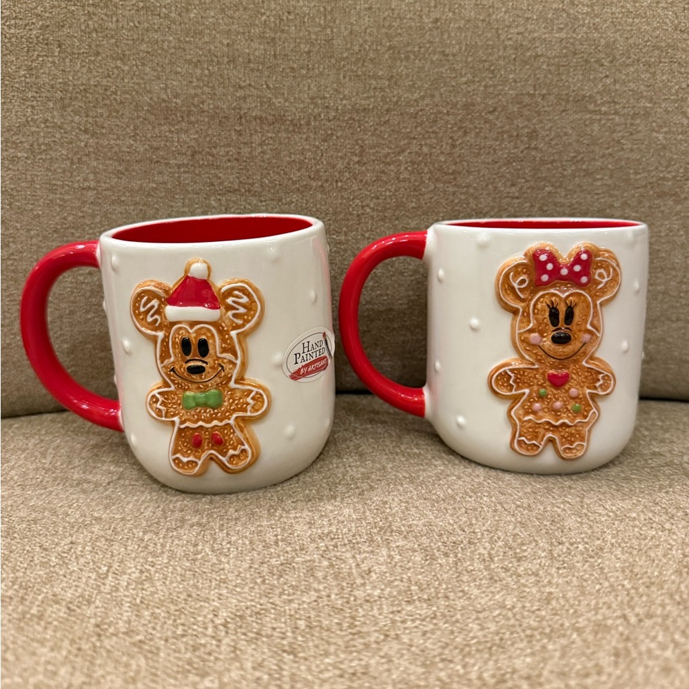 Gingerbread Mickey & Minnie Mouse Christmas Mugs Set of 2 Disney Brand New Viral